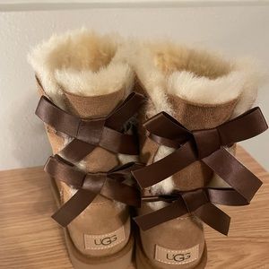 Tan Ugg winter boots size 5